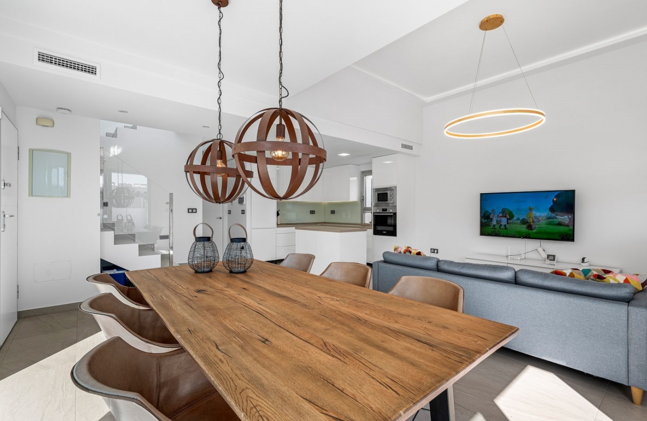 Resale - Villa - Guardamar del Segura