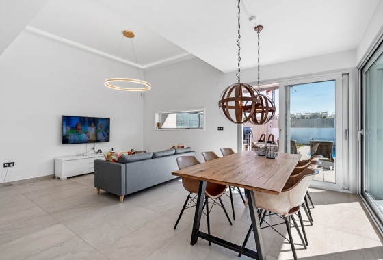 Resale - Villa - Guardamar del Segura