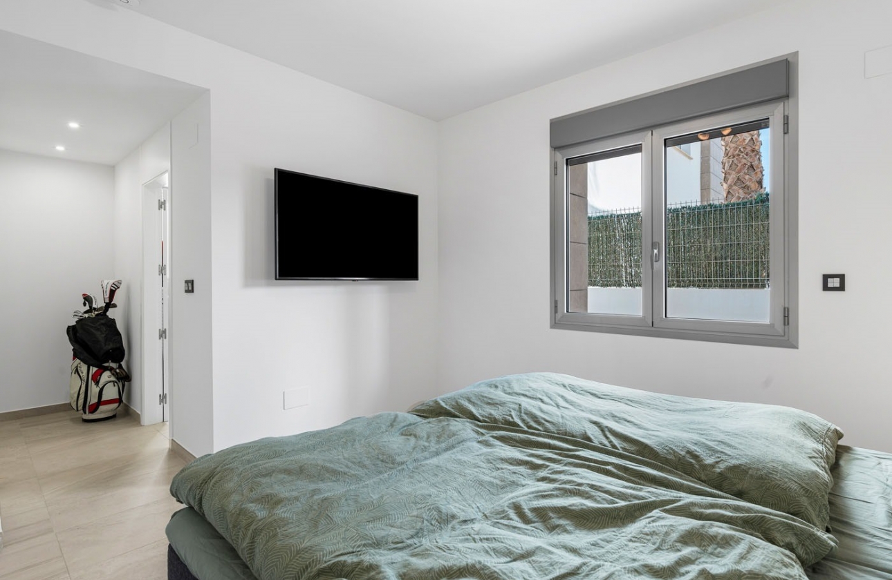 Resale - Villa - Guardamar del Segura