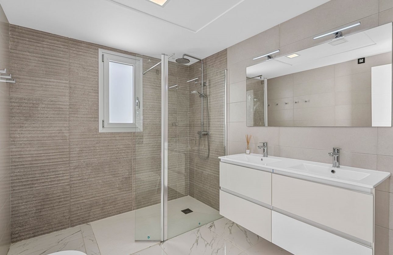 Resale - Villa - Guardamar del Segura