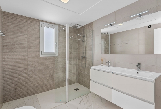 Resale - Villa - Guardamar del Segura