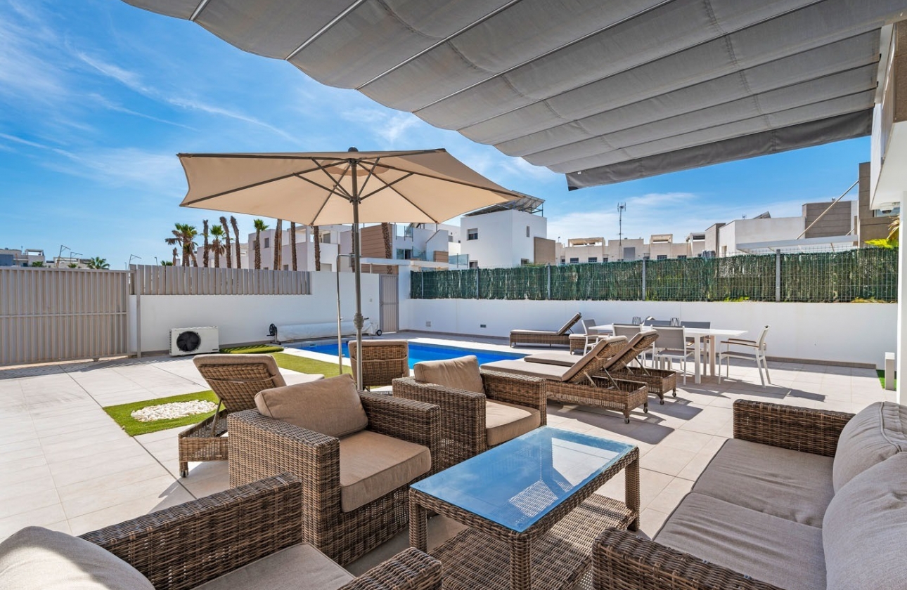 Resale - Villa - Guardamar del Segura