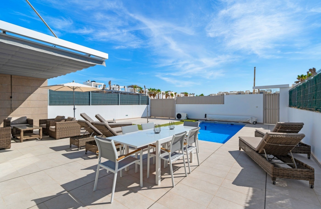 Resale - Villa - Guardamar del Segura