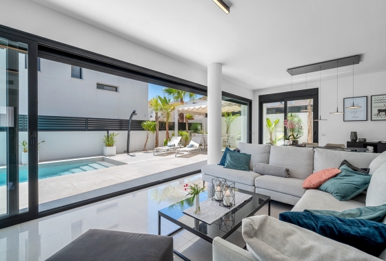 Reventa - Villa - Guardamar del Segura