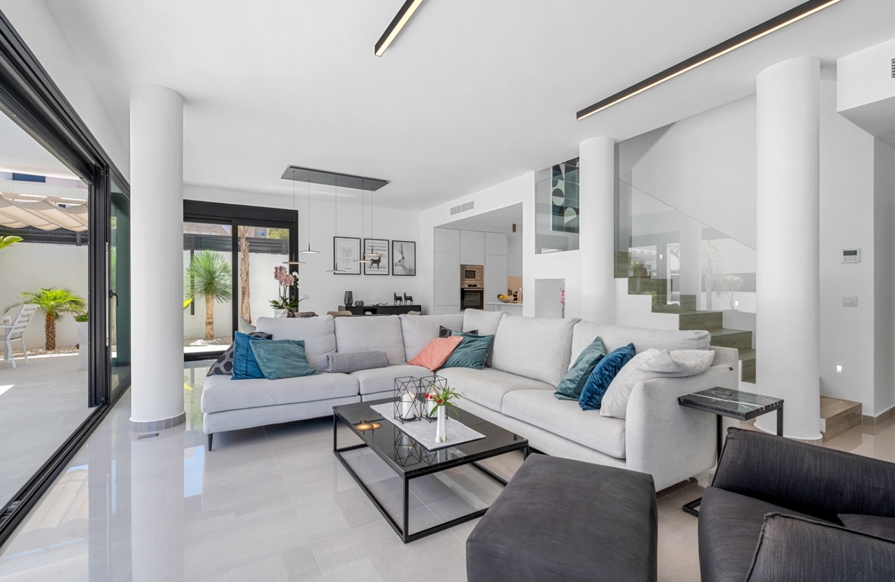 Reventa - Villa - Guardamar del Segura