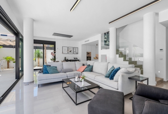 Reventa - Villa - Guardamar del Segura