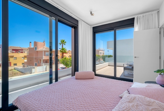 Reventa - Villa - Guardamar del Segura