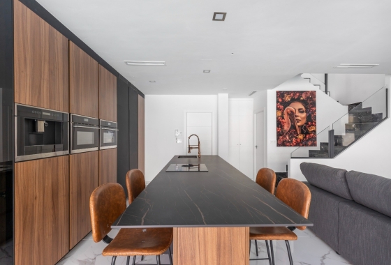 Resale - Villa - Los Montesinos - La Herrada