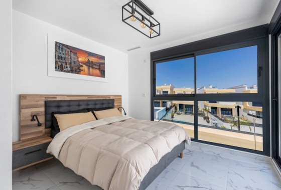 Resale - Villa - Los Montesinos - La Herrada