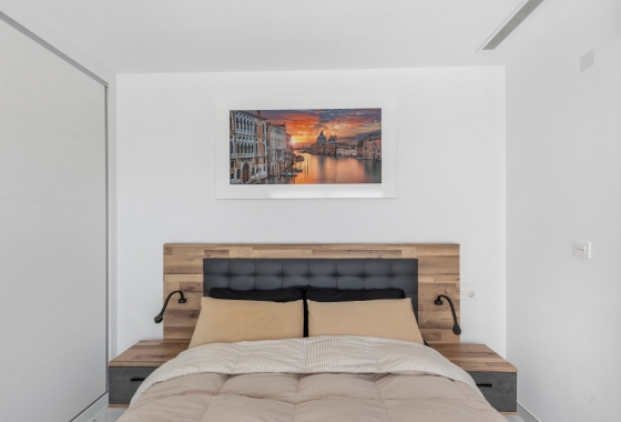 Resale - Villa - Los Montesinos - La Herrada