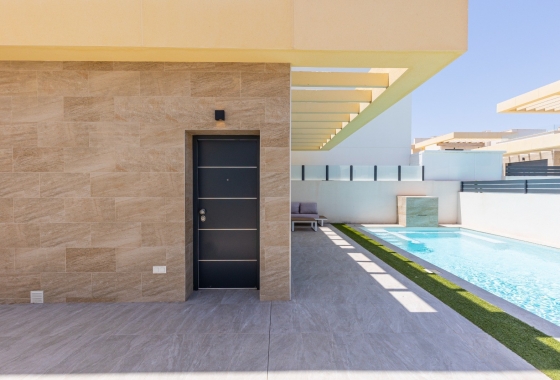 Resale - Villa - Los Montesinos - La Herrada