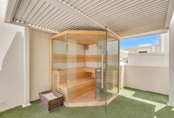 Resale - Villa - Los Montesinos - La Herrada