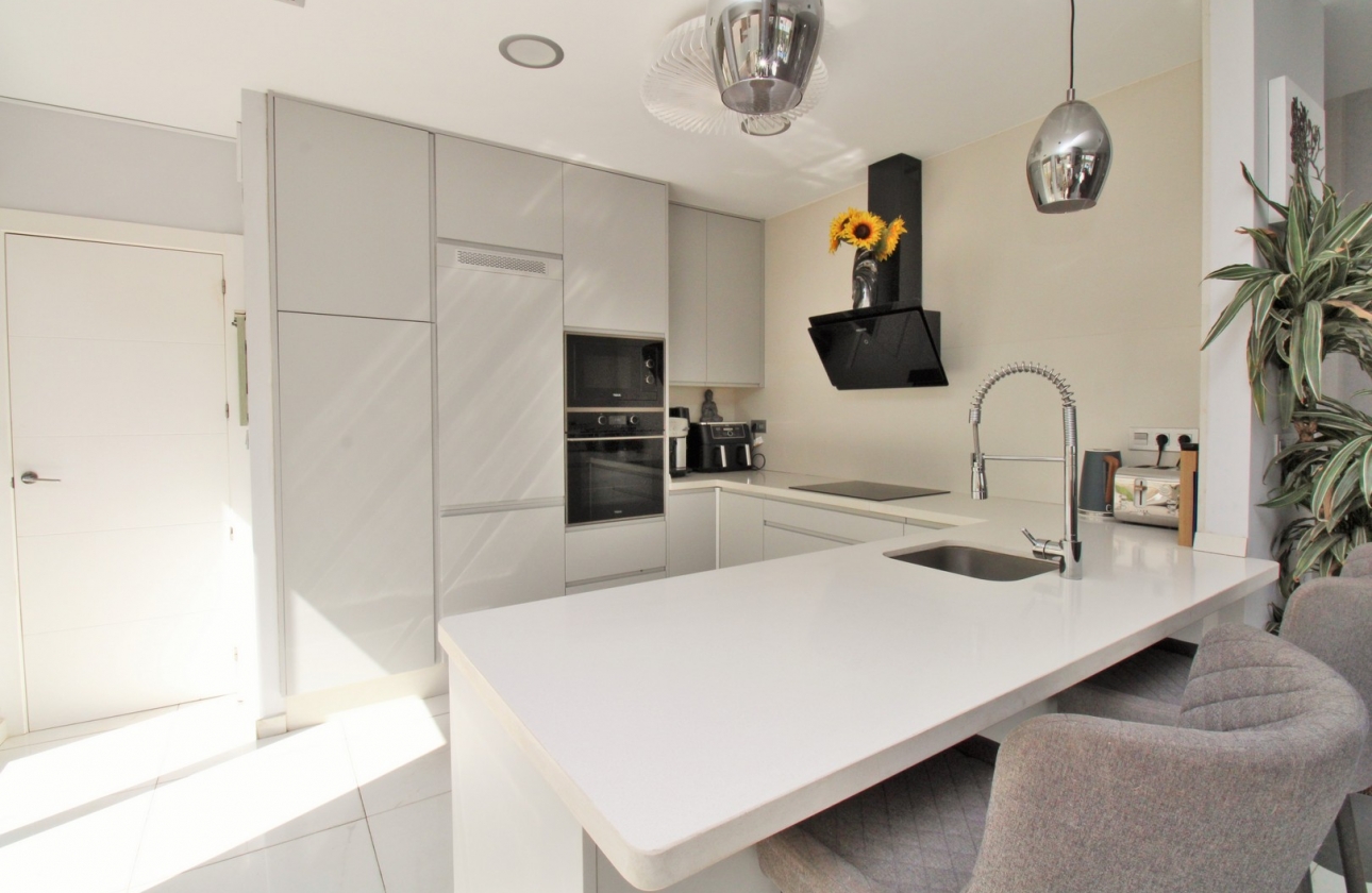 Reventa - Villa - Villamartin