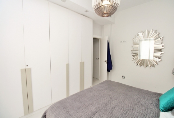 Reventa - Villa - Villamartin