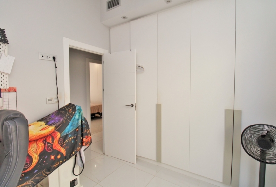 Reventa - Villa - Villamartin