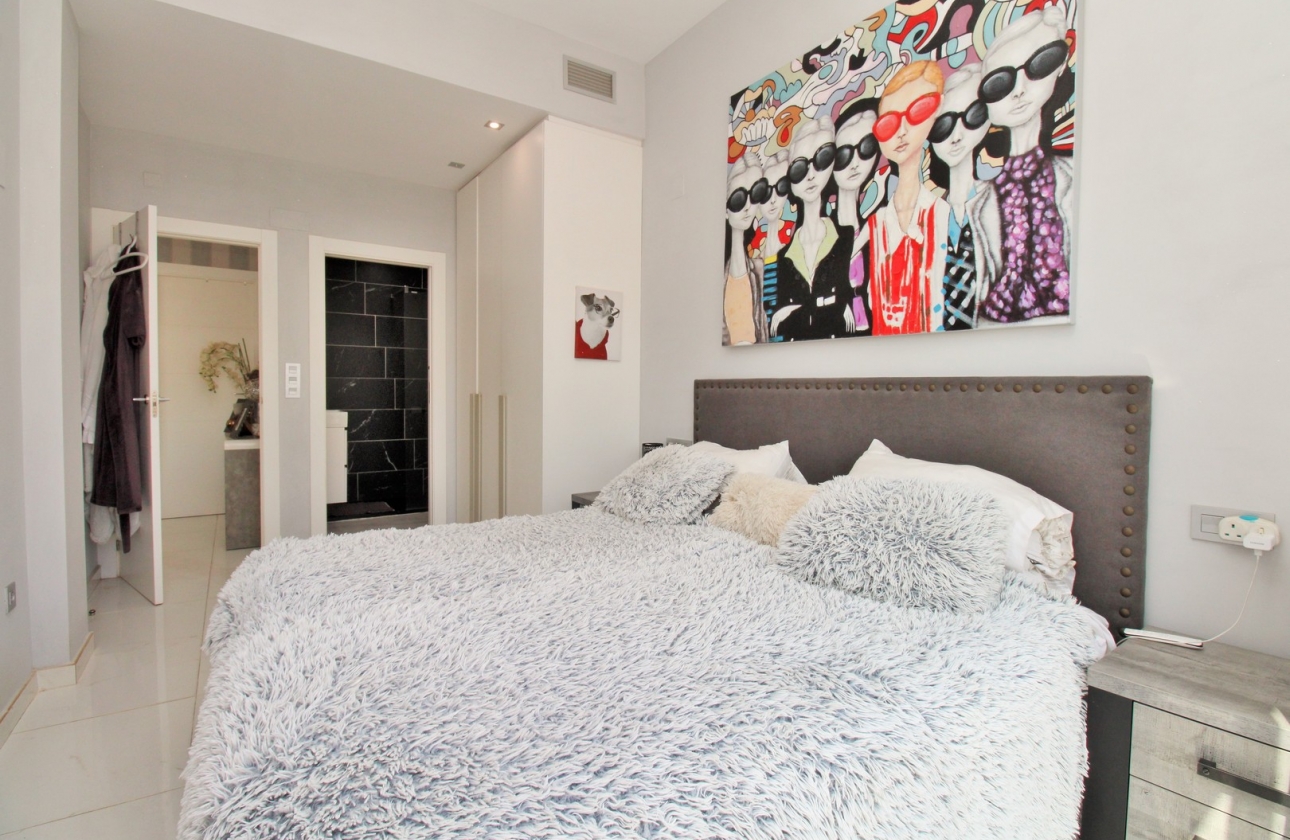 Reventa - Villa - Villamartin