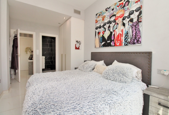 Reventa - Villa - Villamartin