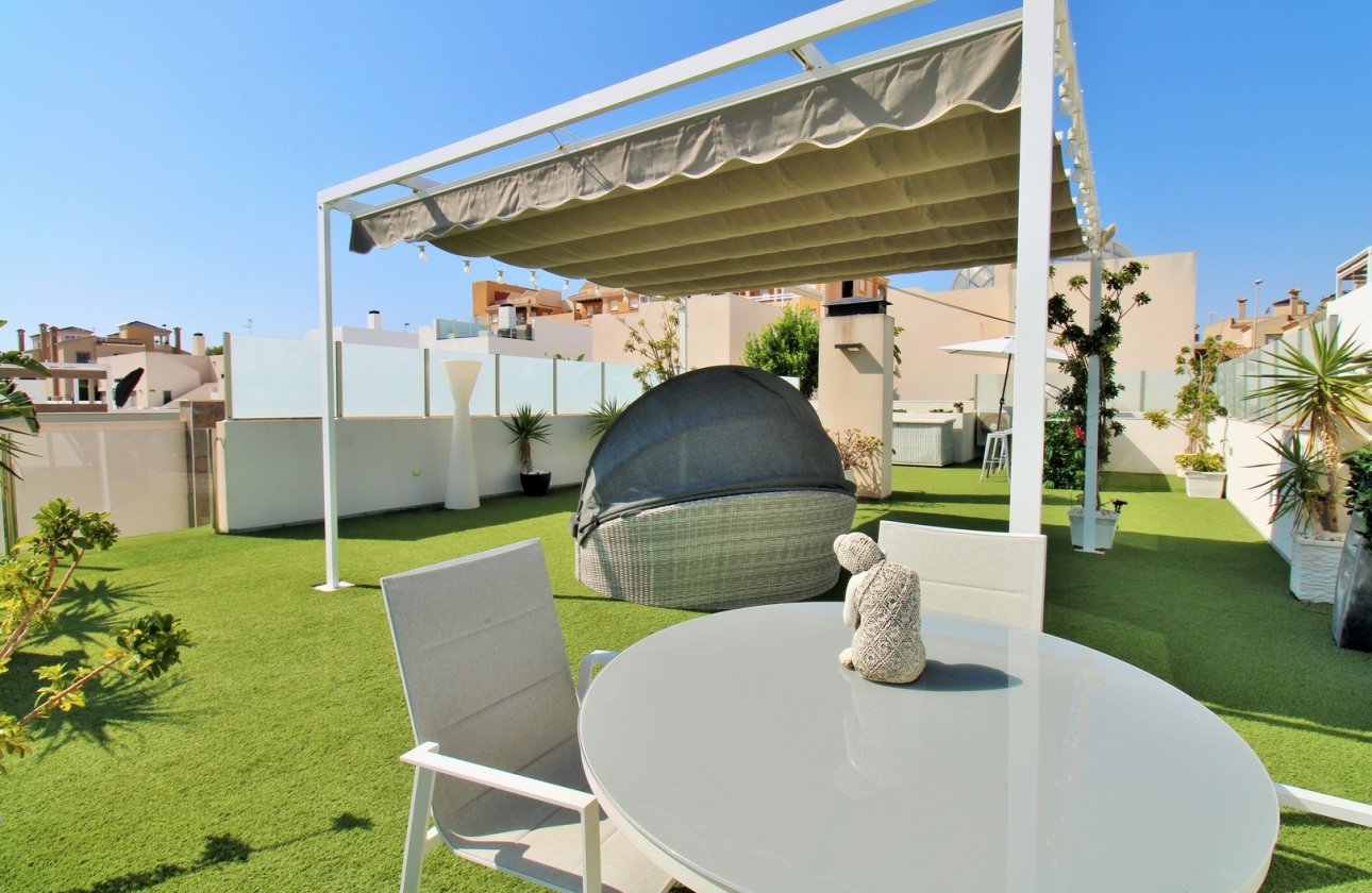 Reventa - Villa - Villamartin