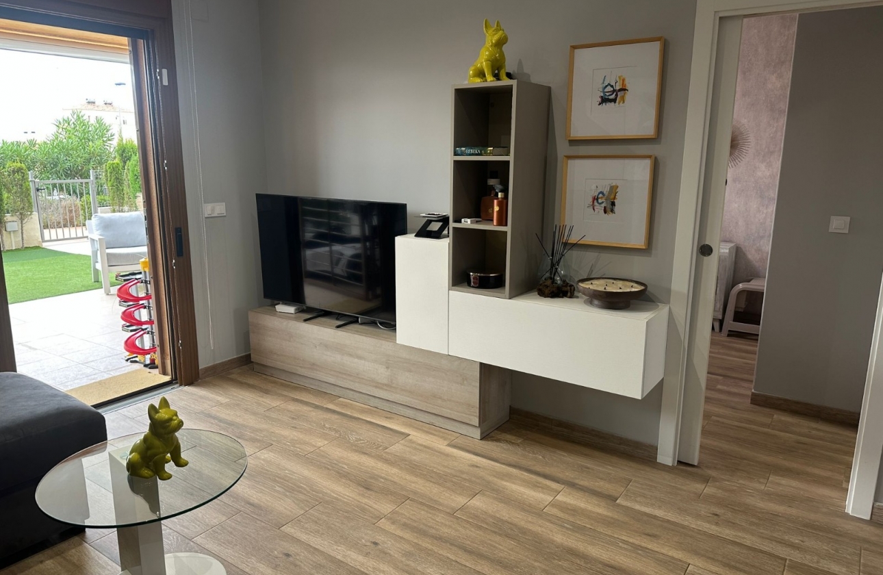 Resale - Apartment / flat - Orihuela Costa - Los Dolses