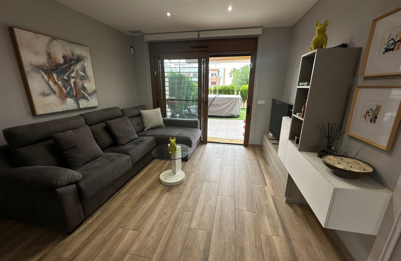 Resale - Apartment / flat - Orihuela Costa - Los Dolses