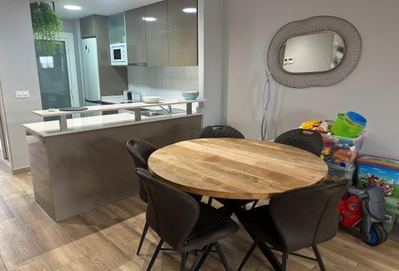 Resale - Apartment / flat - Orihuela Costa - Los Dolses