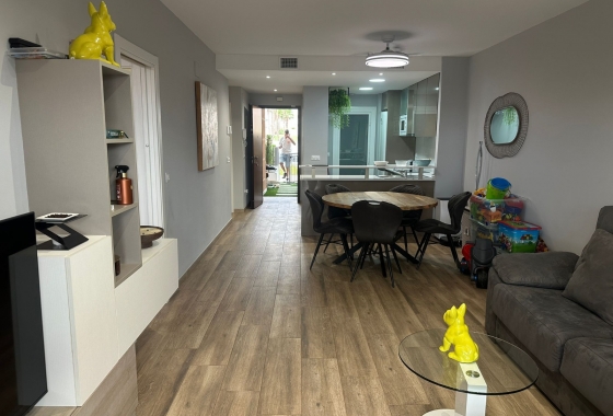 Resale - Apartment / flat - Orihuela Costa - Los Dolses