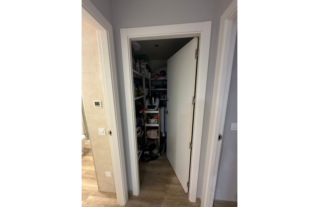 Resale - Apartment / flat - Orihuela Costa - Los Dolses