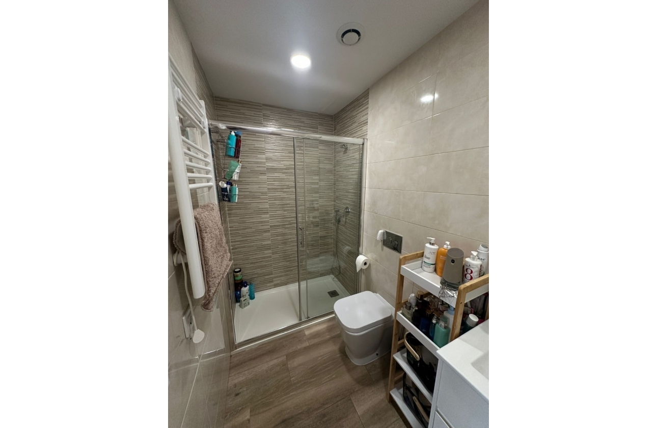 Resale - Apartment / flat - Orihuela Costa - Los Dolses