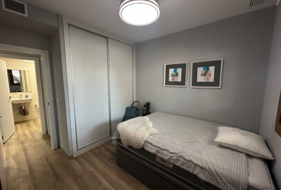 Resale - Apartment / flat - Orihuela Costa - Los Dolses