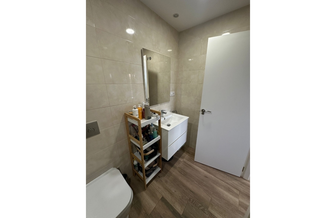 Resale - Apartment / flat - Orihuela Costa - Los Dolses