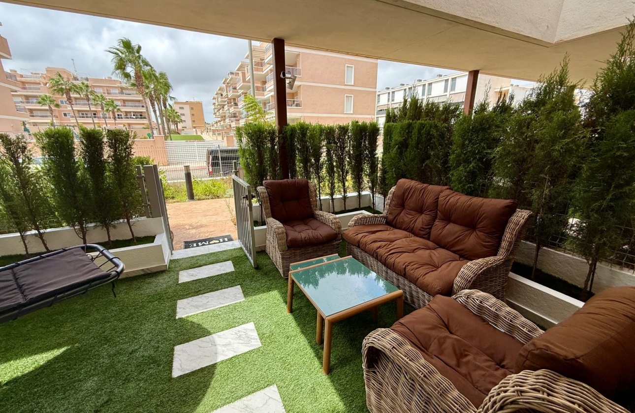 Resale - Apartment / flat - Orihuela Costa - Los Dolses