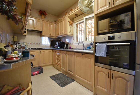 Resale - Villa - Orihuela Costa - Los Balcones