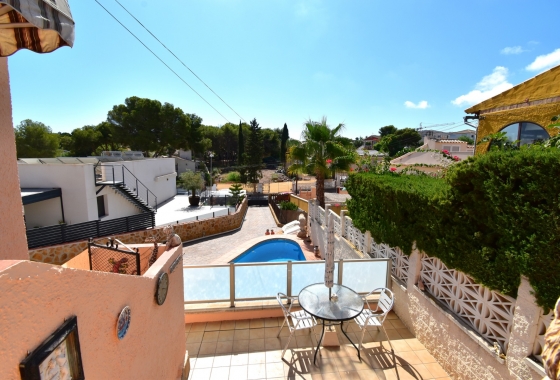 Resale - Villa - Orihuela Costa - Los Balcones