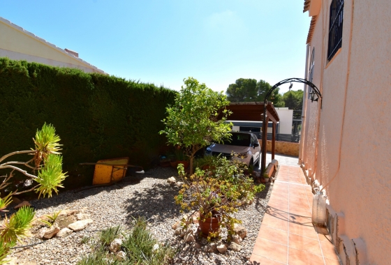 Resale - Villa - Orihuela Costa - Los Balcones