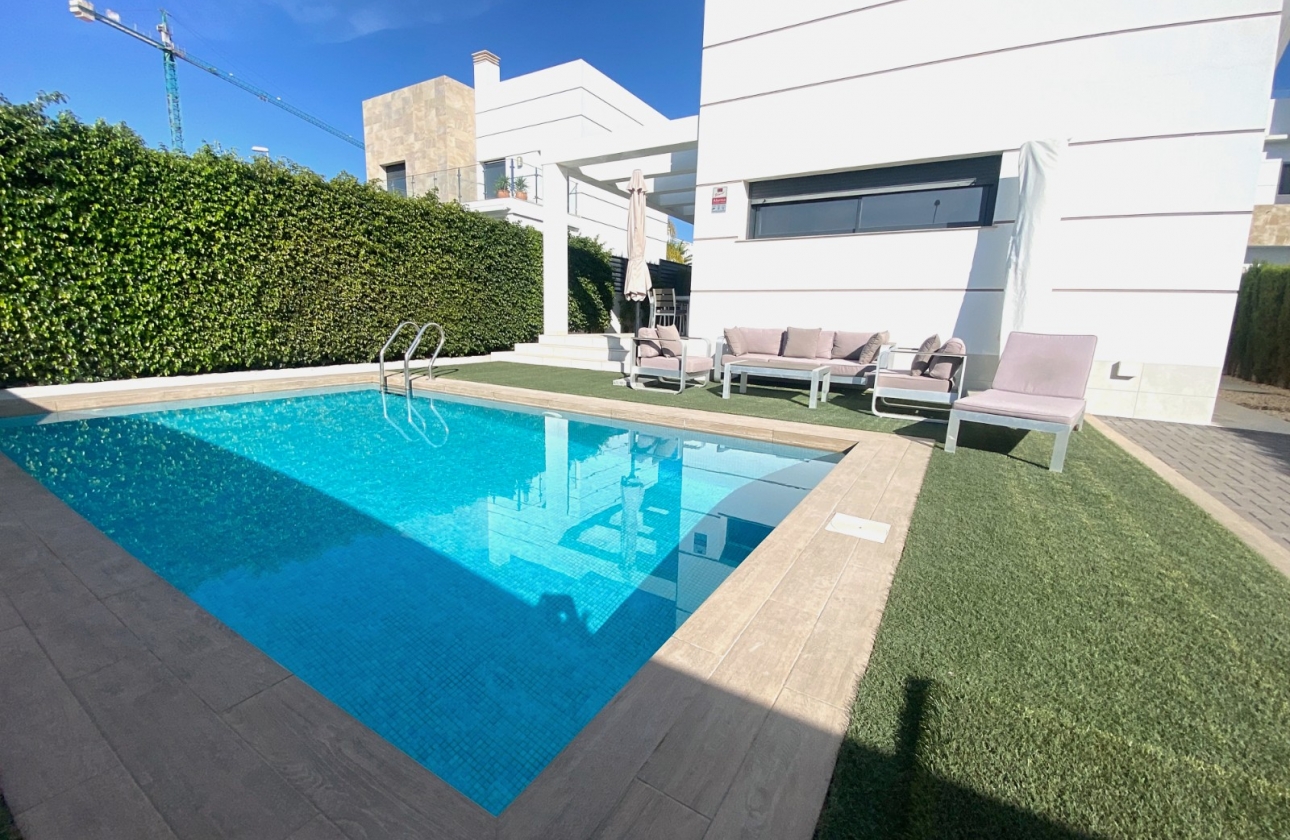 Resale - Villa - Ciudad Quesada - Doña Pepa