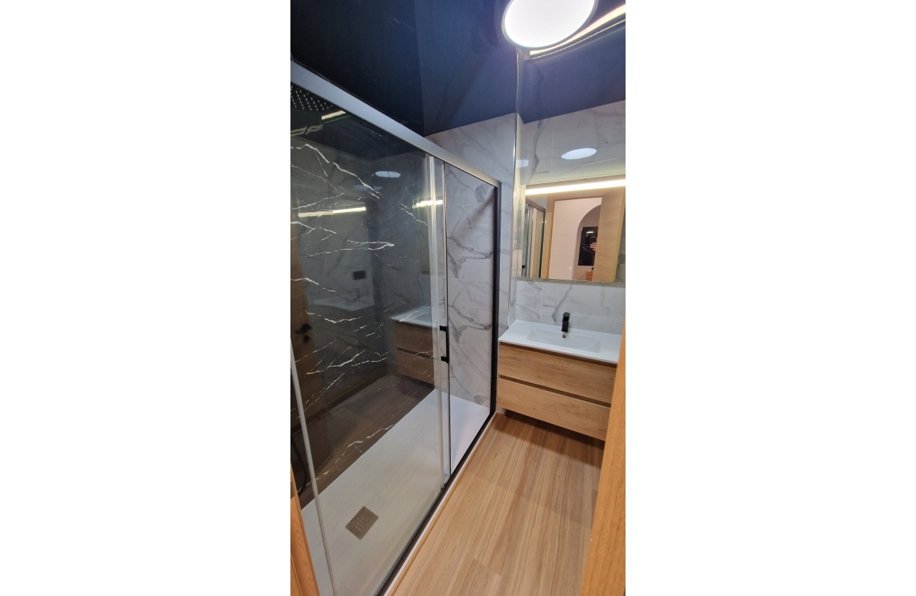 Resale - House - Orihuela Costa - Villamartín