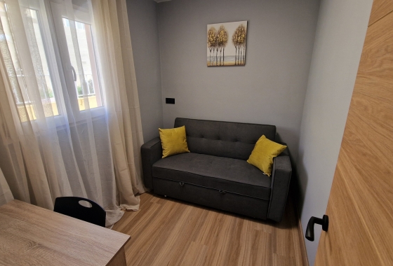 Resale - House - Orihuela Costa - Villamartín