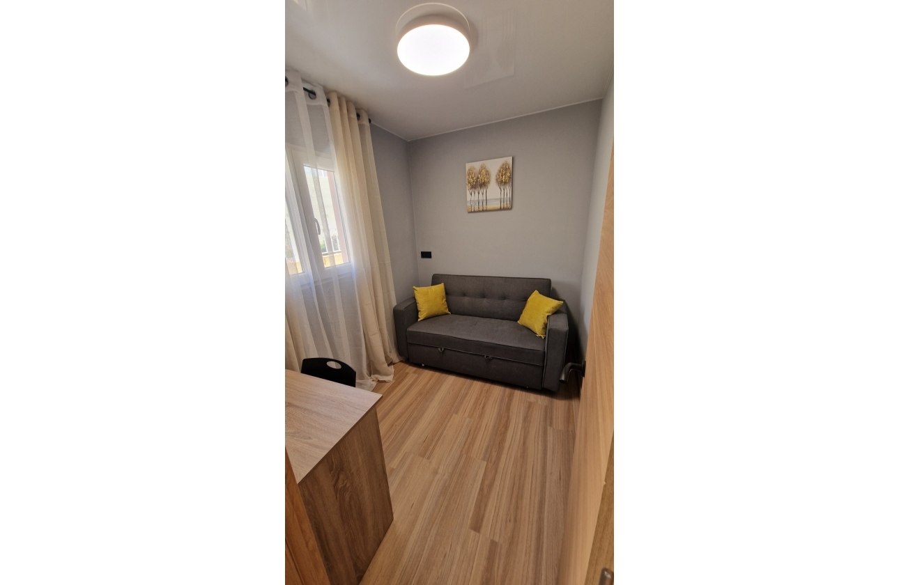 Resale - House - Orihuela Costa - Villamartín