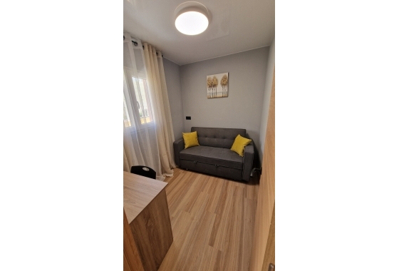 Resale - House - Orihuela Costa - Villamartín