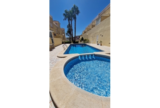 Resale - House - Orihuela Costa - Villamartín