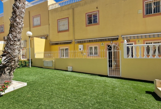Resale - House - Orihuela Costa - Villamartín