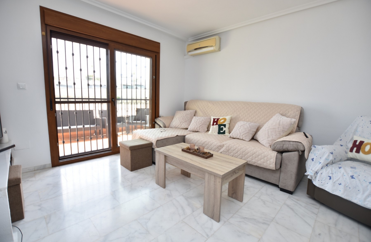 Resale - House - Algorfa - La finca Golf