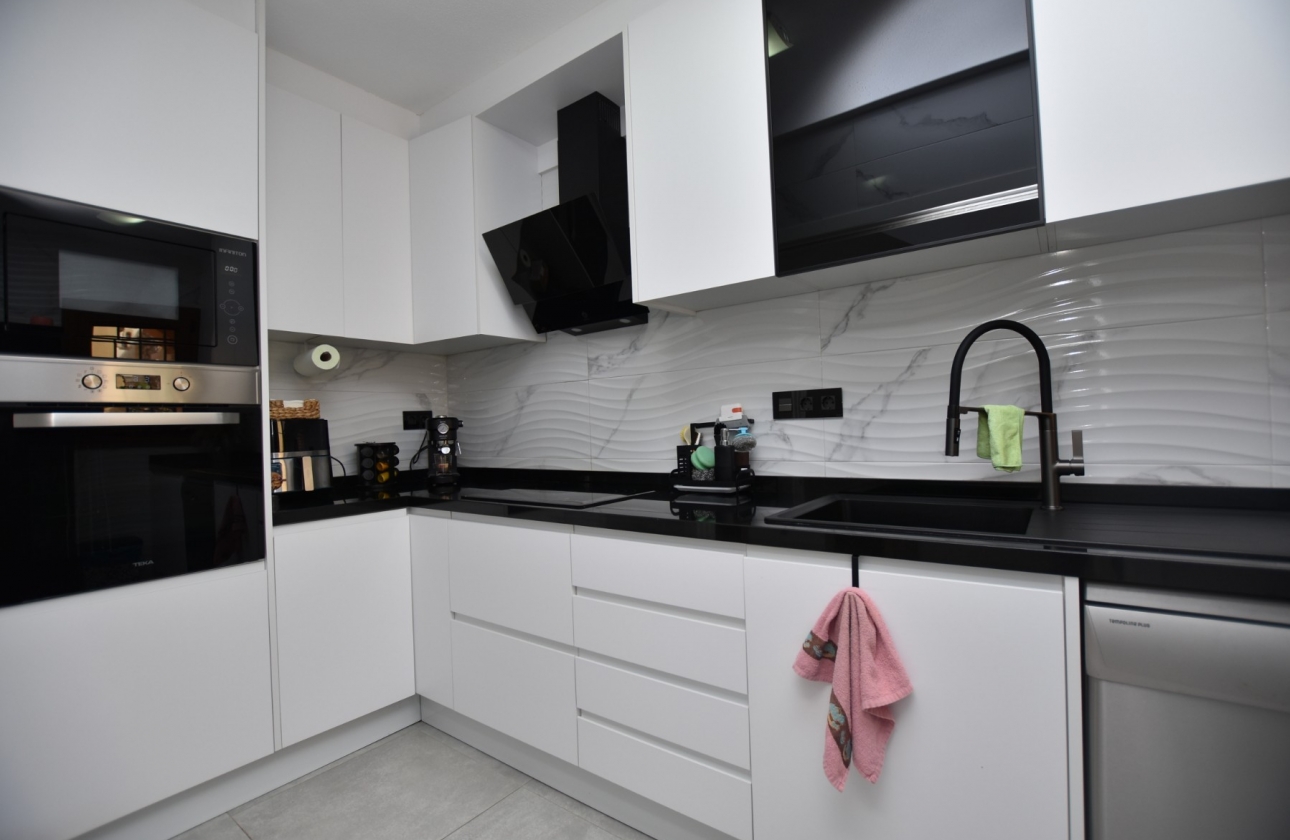 Resale - House - Algorfa - La finca Golf