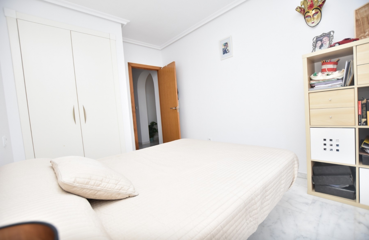 Resale - House - Algorfa - La finca Golf