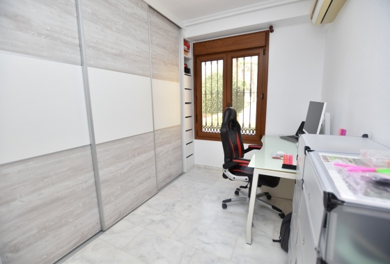 Resale - House - Algorfa - La finca Golf