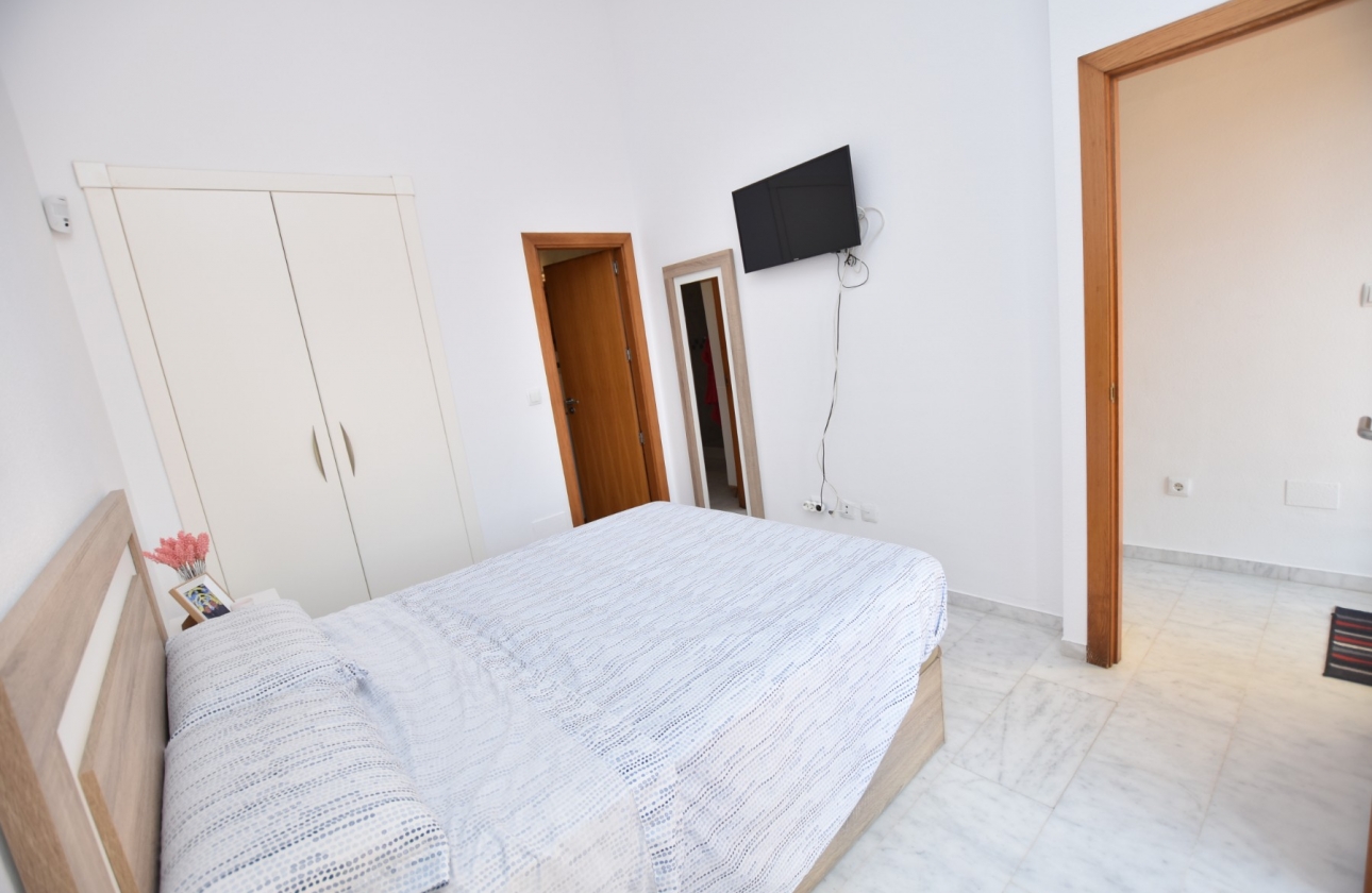 Resale - House - Algorfa - La finca Golf