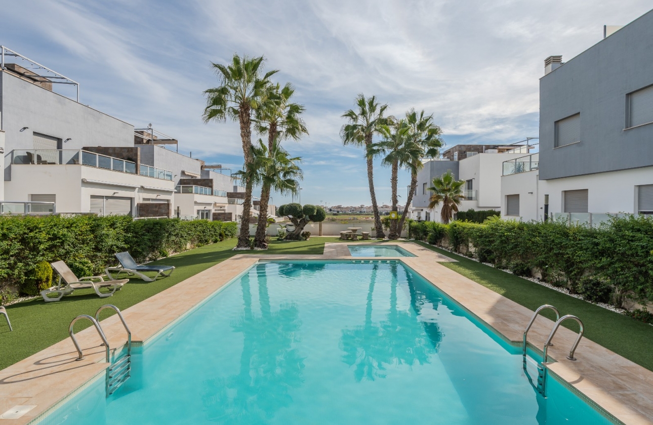Resale - Apartment / flat - Orihuela Costa - Punta Prima