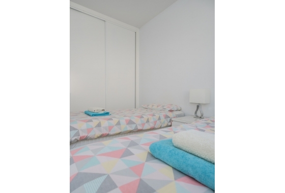 Resale - Apartment / flat - Orihuela Costa - Punta Prima