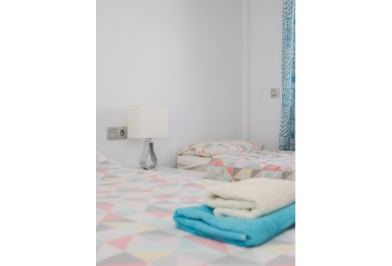 Resale - Apartment / flat - Orihuela Costa - Punta Prima