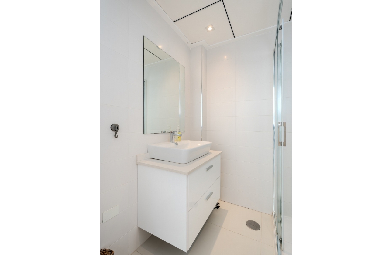 Resale - Apartment / flat - Orihuela Costa - Punta Prima